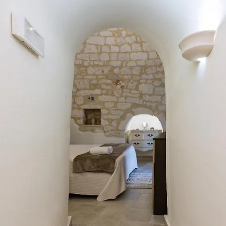 בית נופש Trulli Nunzia נוצ'י